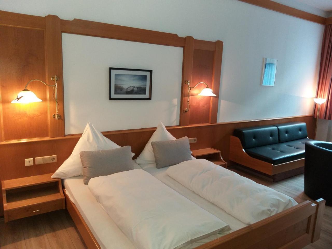 Hotel Sonne Bad Wildbad Ngoại thất bức ảnh