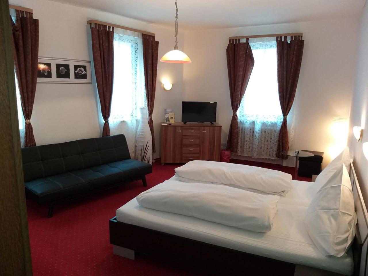 Hotel Sonne Bad Wildbad Ngoại thất bức ảnh
