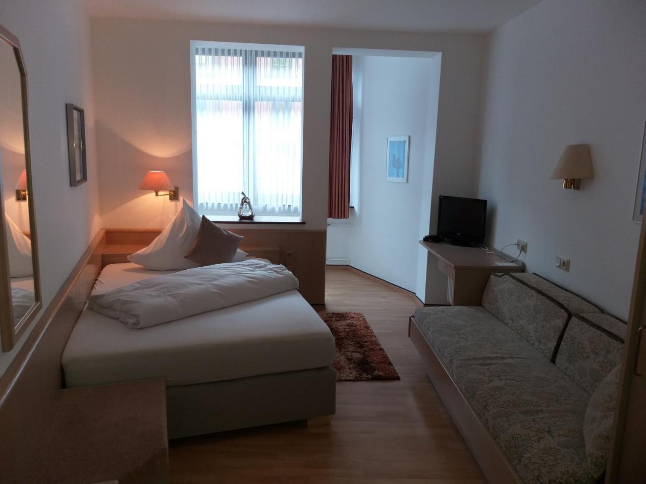 Hotel Sonne Bad Wildbad Ngoại thất bức ảnh